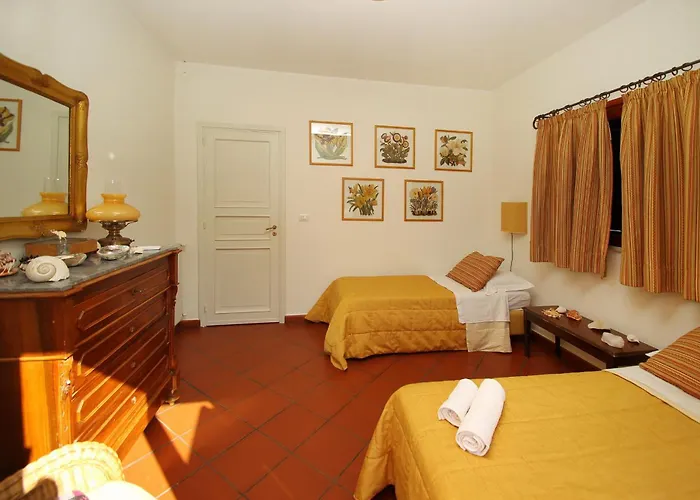 Faraglioni Fronte Cefalù