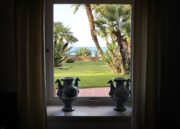 Faraglioni Fronte Cefalù