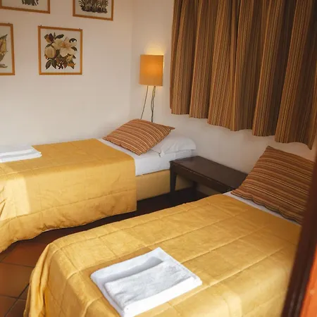 Faraglioni Fronte Villa *