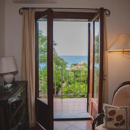 Faraglioni Fronte Cefalù