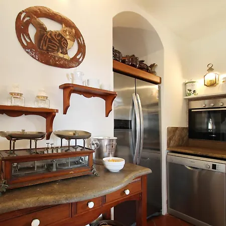 Faraglioni Fronte Villa *